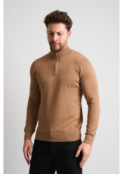 Dik Yaka Fermuarlı Triko Kazak fırsatları