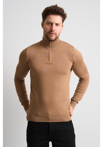 Dik Yaka Fermuarlı Triko Kazak indirimleri