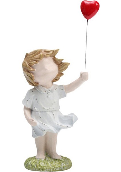 Kız Balon Süsü Tutarak, Barış, Savaş Karşıtı ve Aşk Süsü, B (Yurt Dışından)