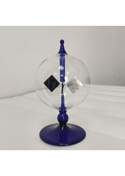 4 Kanatlı Dönen Cam Yel Değirmeni Güneş Enerjili B (Yurt Dışından) fiyatları