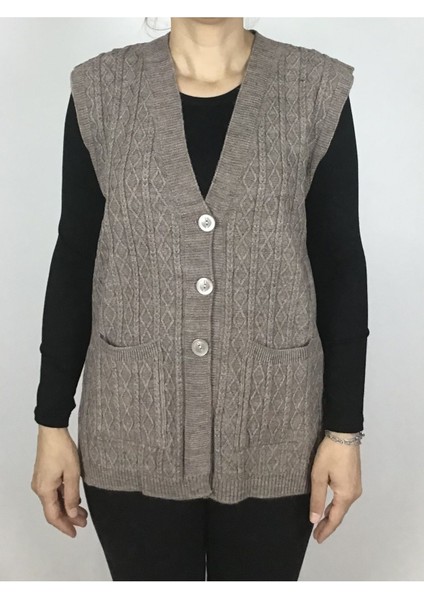 Önü Düğmeli Cepli Yünlü Kısa Anne Yelek modelleri