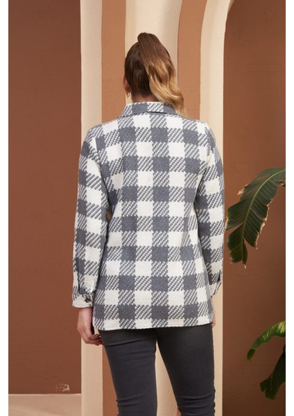 Büyük Beden Boydan Düğmeli Cepli Ekose Gömlek fırsatları