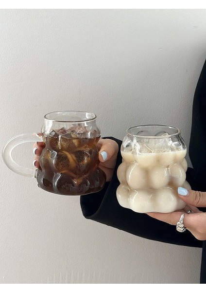 2 Tane Üzüm Bardak Kulpsuz ve Kulplu Tasarım
