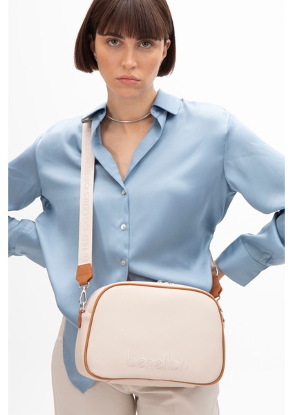 BNT_1590 Kol Çantası