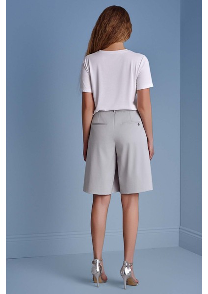 Kısa Kollu Beyaz Örme Bluz indirimleri