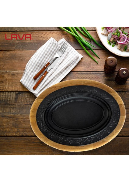 Döküm Oval Döner, Kebap Tabağı, Ahşap Altlıklı. Ölçü 21X16CM.