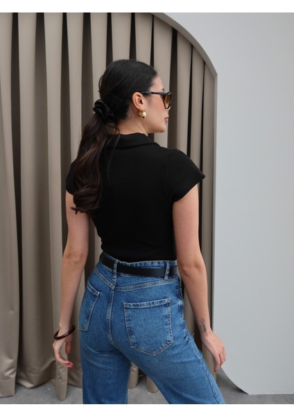 Fermuarlı Kısa Kol Body