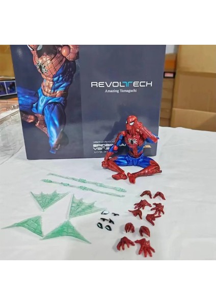 Kaiyodo Yamaguchi Tarzı Tekerlek Teknolojisi Spider-Man 2.0 (Yurt Dışından) modelleri