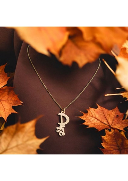 Kişiye Özel İsim Kesimli 14 Ayar Altın Plakalı Zarif Kolye modelleri