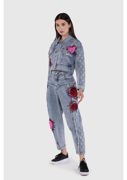 Mavi Nakış Detaylı Slouchy Jean Pantolon fiyatları
