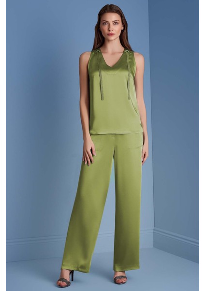 Geniş Paça Yeşil Saten Pantolon fiyatları