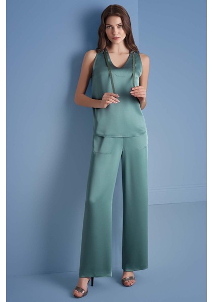 Geniş Paça Kemik Yeşil Saten Pantolon fiyatları