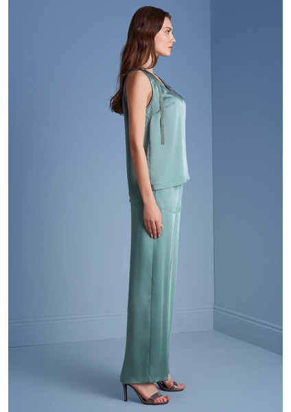 Geniş Paça Kemik Yeşil Saten Pantolon fırsatları