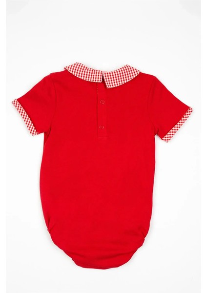 Kız Bebek Kırmızı Yaka Detaylı Alttan Çıtçıtlı Zıbın modelleri