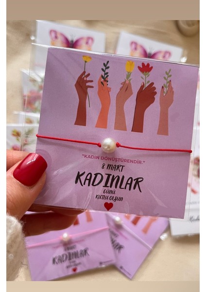 8 Mart Dünya Kadınlar Günü Kart ve Bileklik Şans Bileklikleri 6 Adet