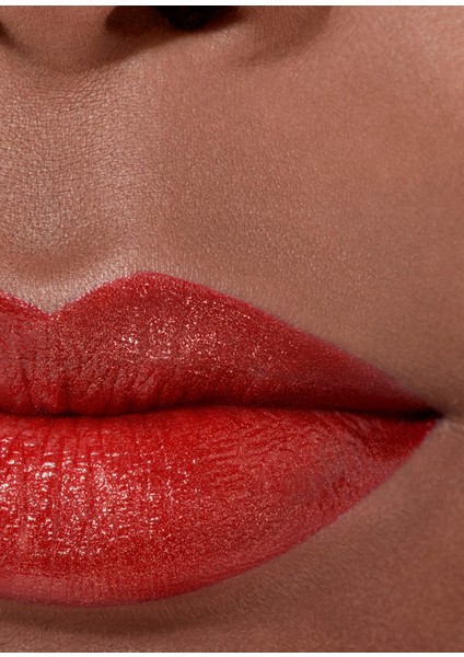 Rouge Allure L’extrait 937 Rouge Spéctral