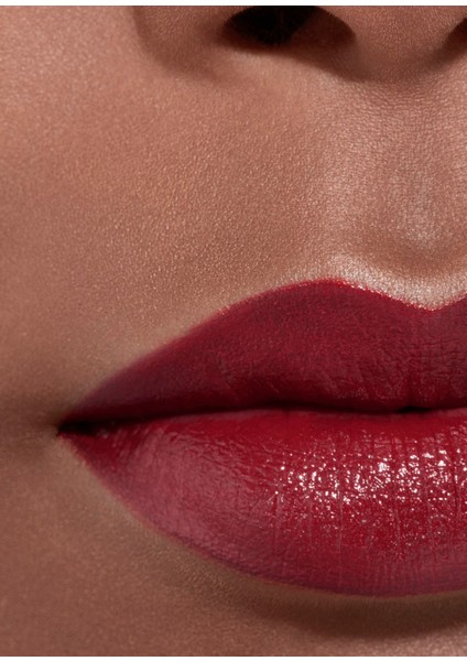 Rouge Allure L’extraıt 868 Rouge Excessıf