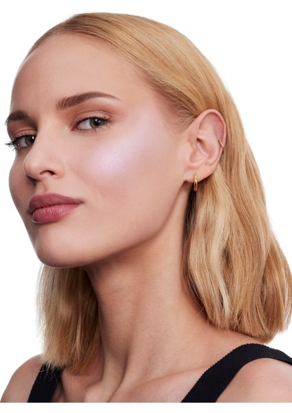 Make Me Blush 60 Allık fırsatları