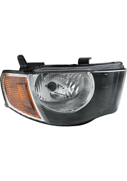 Mıtsubıshı L200 Sağ Far 2006-2010 (Elektrikli Sarı/motorlu)