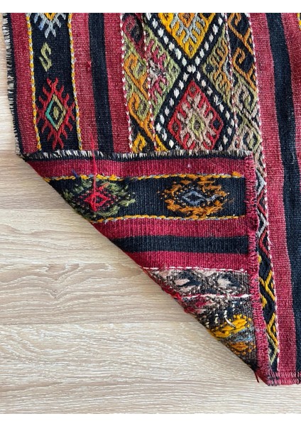 74 x 163 cm Pıtrak Desenli Renkli Türk Kilimi, Küçük Boy El Dokuma Yün Kilim, Harika Motifli Bohem Tarzı Kilim fırsatları