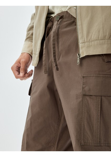 Paraşüt Pantolon Oversize Beli Bağcıklı Kargo Cep Detaylı Pamuklu indirimleri