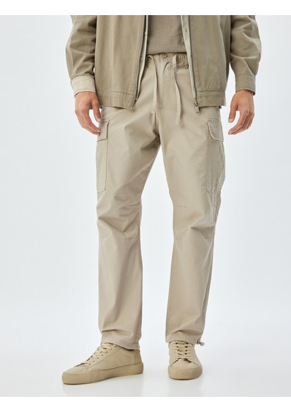 Paraşüt Pantolon Oversize Beli Bağcıklı Kargo Cep Detaylı Pamuklu modelleri