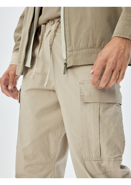 Paraşüt Pantolon Oversize Beli Bağcıklı Kargo Cep Detaylı Pamuklu indirimleri