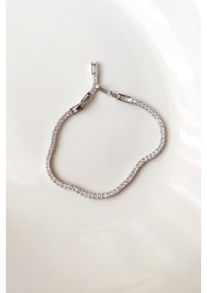 Küçük Taşlı Su Yolu Bileklik fırsatları