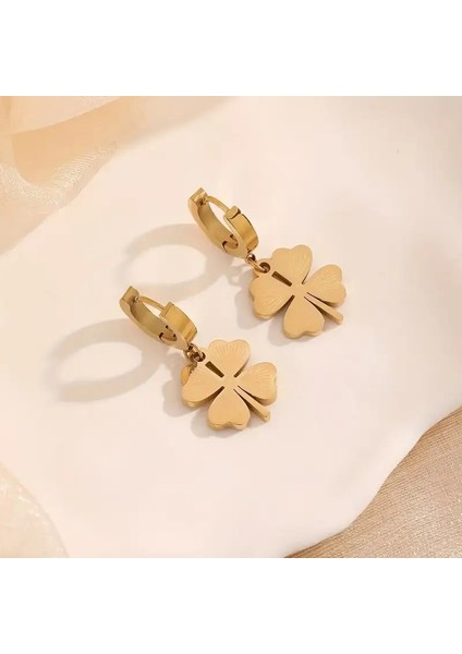 Gold Renk 316 L Çelik Yonca Model Takı Seti modelleri