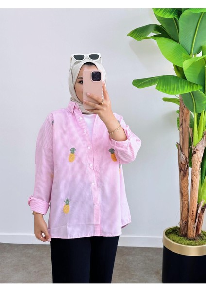 Çizgili Desen Poplin Ananas Nakışlı Gömlek Pembe