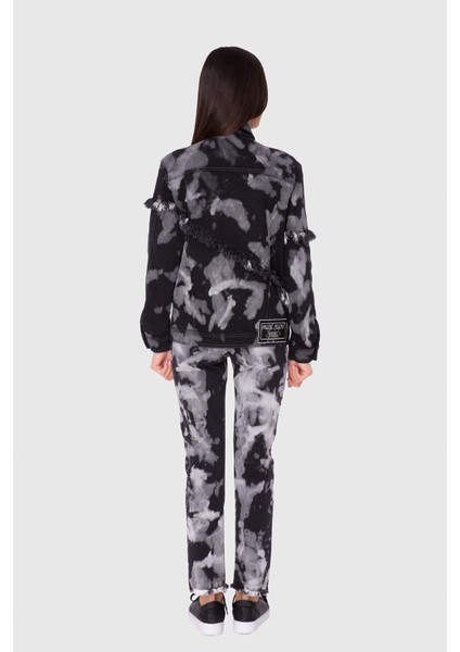 Jakronlu ve Kontrast Batik Yıkamalı Jean Ceket modelleri