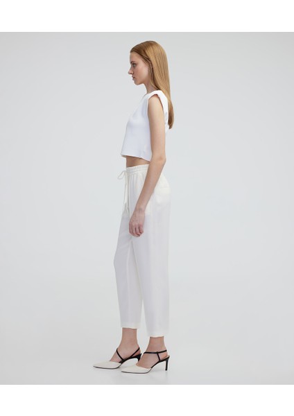 Ince Kuşaklı Carrot Fit Pantolon Is1250003059018 fiyatları