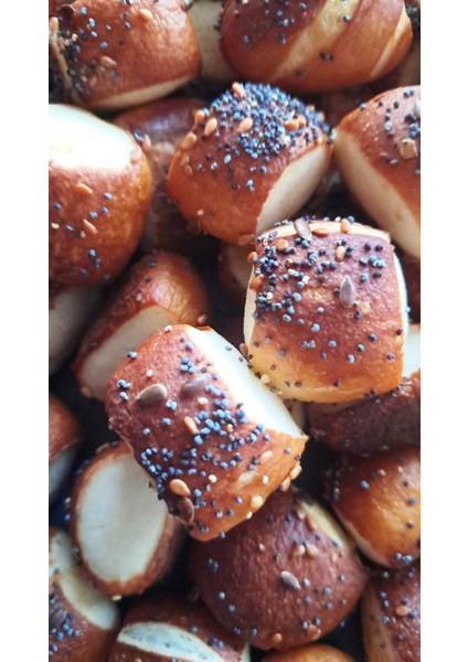 Brezel Bites Tohumlu - Lokmalık Alman Simidi 64 Adet