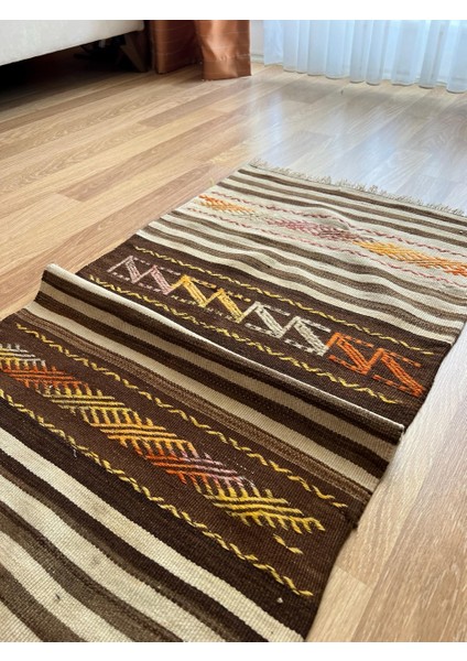 63 x 130 cm Kahverengi Vintage Kilim, El Dokuma Türk Yün Kilim, Harika Desenli Kilim, Bohem Tarzı Koridor Kilimi modelleri