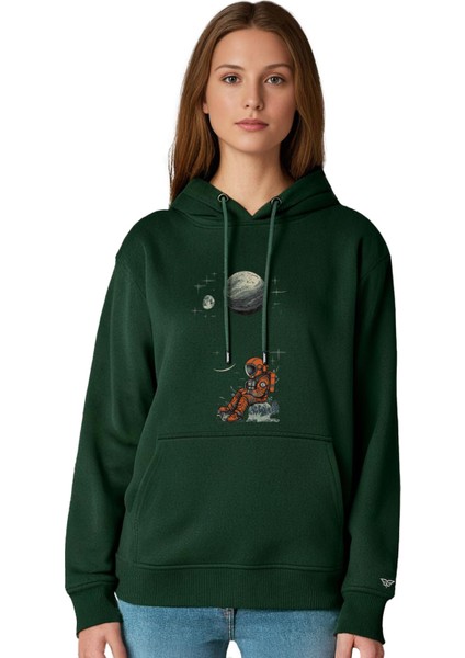 Kayada Oturan Astronot Tasarım Kapşonlu Sweatshirt fiyatları
