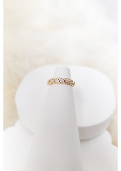 Bombeli Zirkon Taşlı Ayarlanabilir Yüzük modelleri