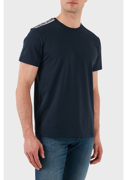 Streç Pamuklu Logo Baskılı Regular Fit Bisiklet Yaka T Shirt Erkek T Shirt EM000574 AF12333 UB102 indirimleri