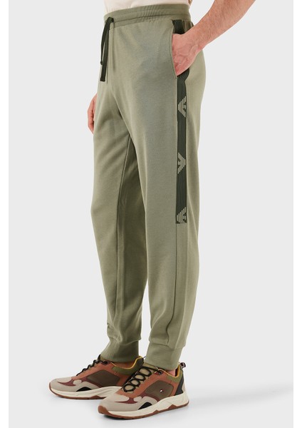 Logolu Pamuklu Regular Fit Elastik Bel Ribanalı Paça Pantolon Erkek Pantolon EM000500 AF10781 U6274 modelleri