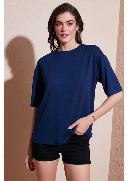 Streç Oversize Fit Bisiklet Yaka T Shirt Bayan T Shirt 5865911