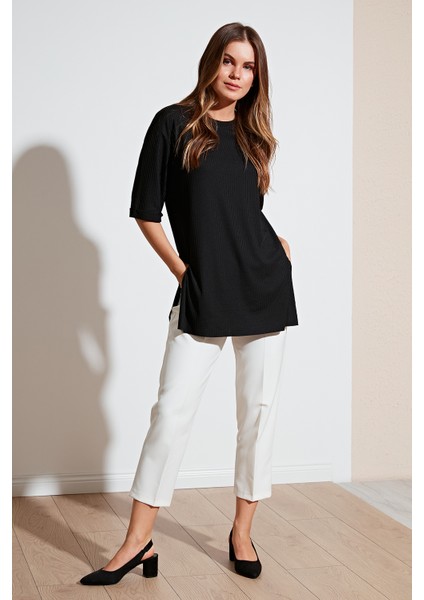 Oversize Bisiklet Yaka Yırtmaç Detaylı Bluz Bayan Bluz 5869000