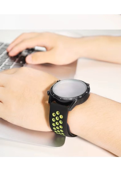 Xiaomi Redmi Watch 5 Active / Redmi Watch 5 Lite Uyumlu Delikli Spor Kordon Kayış 22MM
