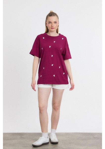 2150-11 Kalp Nakışlı Bisiklet Yaka Tişört Bordo