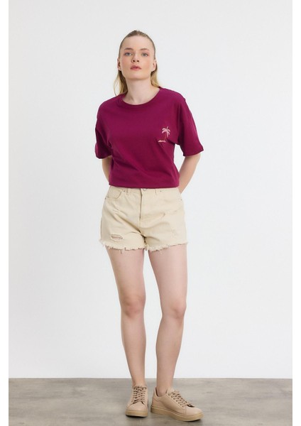 2150-16 Bisiklet Yaka Nakışlı Tişört Bordo modelleri