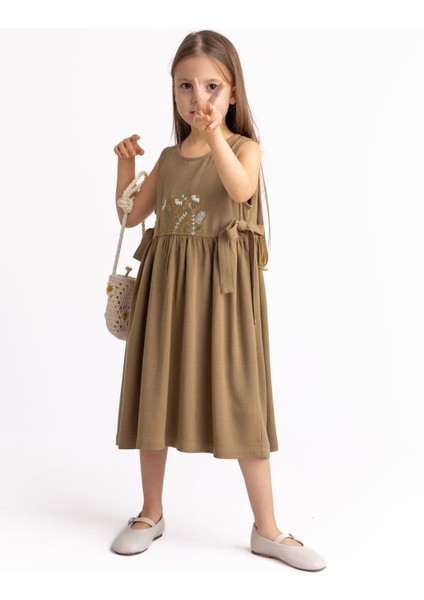 Önü Nakışlı Yandan Bağlamalı Keten Elbise Caramel modelleri