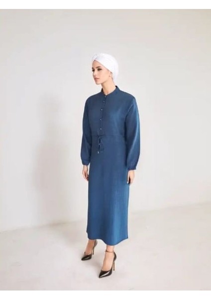 Kadın Tesettür Uzun Elbise Kolları Lastikli Belden Bağlamalı Yarım Düğmeli Hakim Yaka Mavi modelleri