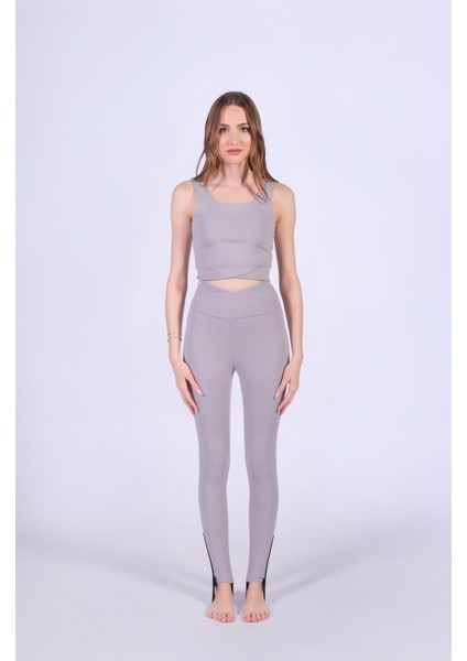 Activeup W V-Shaped Crop Top fırsatları