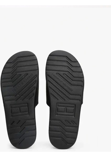 Erkek Dokulu Logo Siyah Havuz Terliği indirimleri