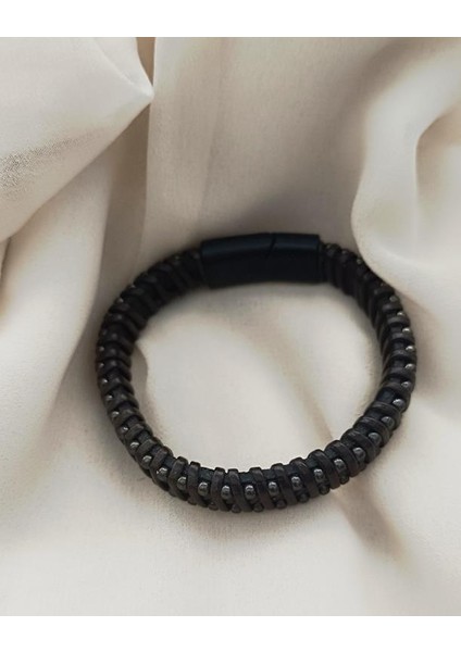 Bileklik Hakiki Deri Örgü Unisex (20.3 Cm) Boncuklu Bilezik fırsatları