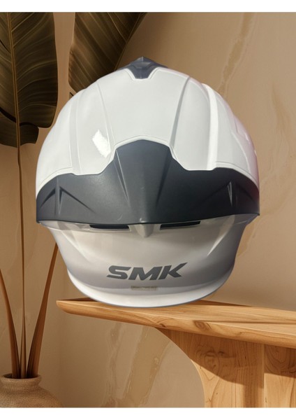 Typhoon Blank Kapalı Kask