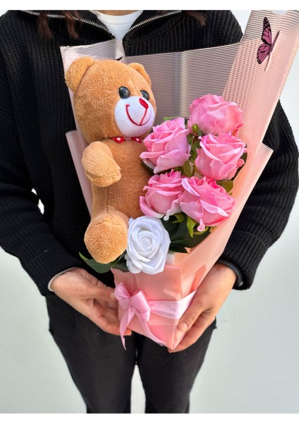 Sevgiliye Yapay Çiçek Buketi 25cm Kahverengi Ayıcıklı Peluş Buket Çiçek Buketi Sevgiliye Çiçek Kız
